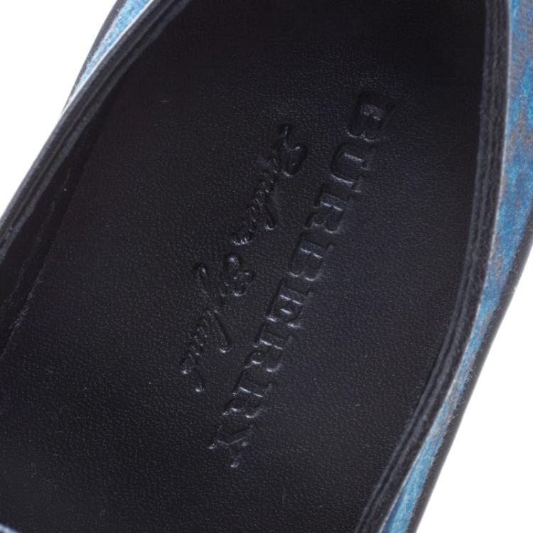 Pre Owned Burberry Black Fringe Leather and Printed Canvas Gauden Slip On Sneakers Size 39
