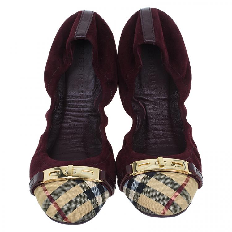 Pre Owned Burberry Burgundy Suede Twistlock Drayton and Novacheck Captoe Ballet Flats Size 39.5