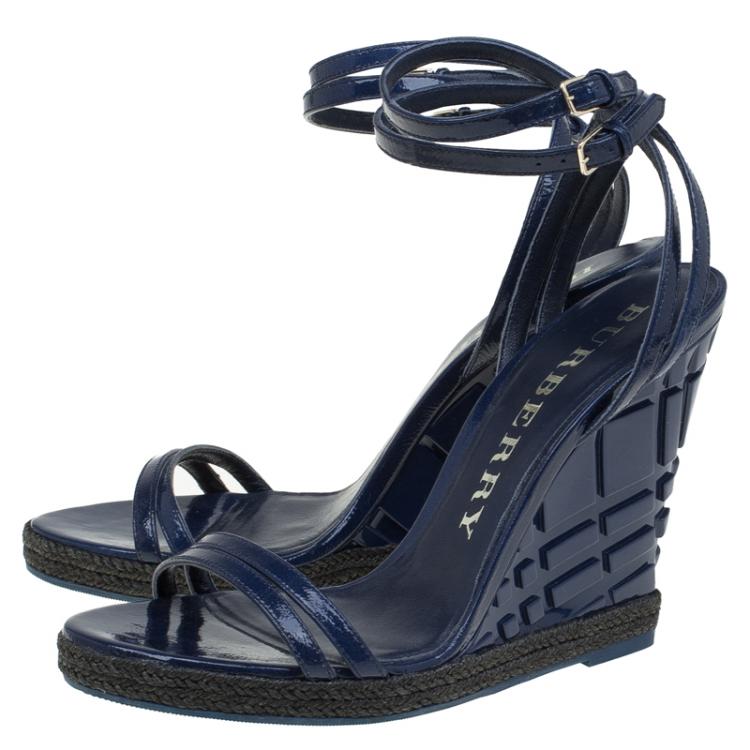 Pre Owned Burberry Blue Patent Hassendean Criss Cross Wedge Sandals Size 40