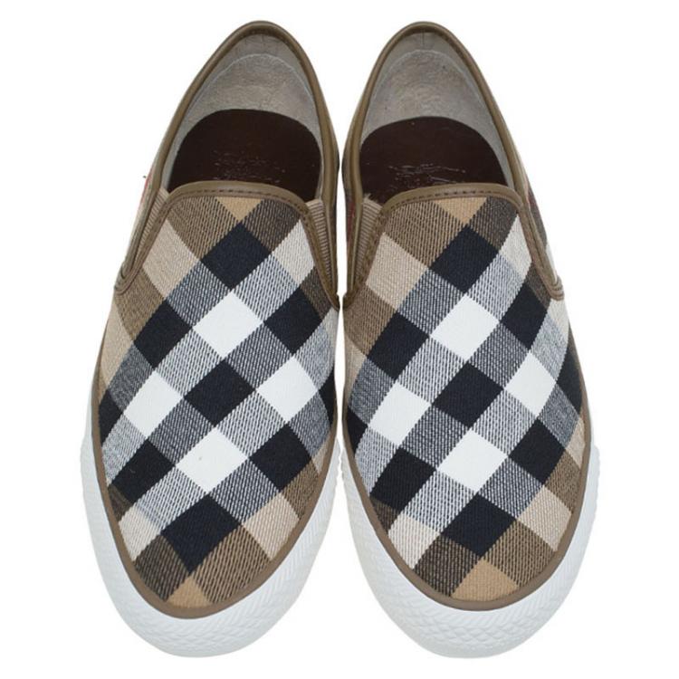 Pre Owned Burberry Beige Novacheck Canvas Slip On Sneakers Size 38