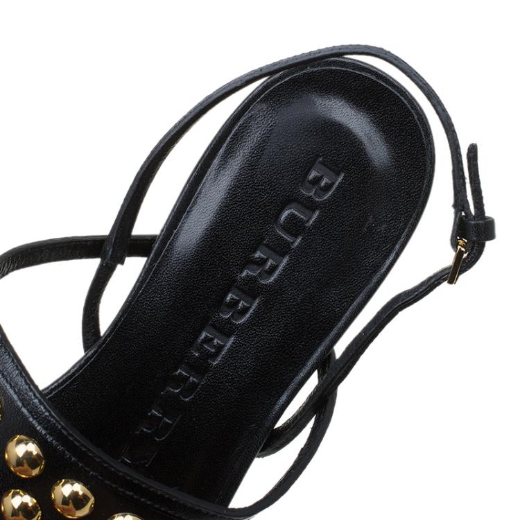 مملوكة مسبقًا Burberry Black Bridle Studded Leather Parnell Sandals Size 37