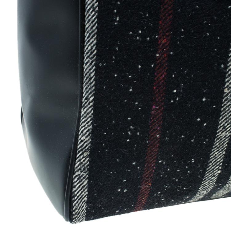 Pre Owned Burberry Wool and Calf Leather Check Shopper Tote Bag