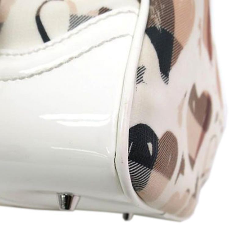 Pre Owned Burberry White Supernova Check Canvas Heart Chester Bowling Bag