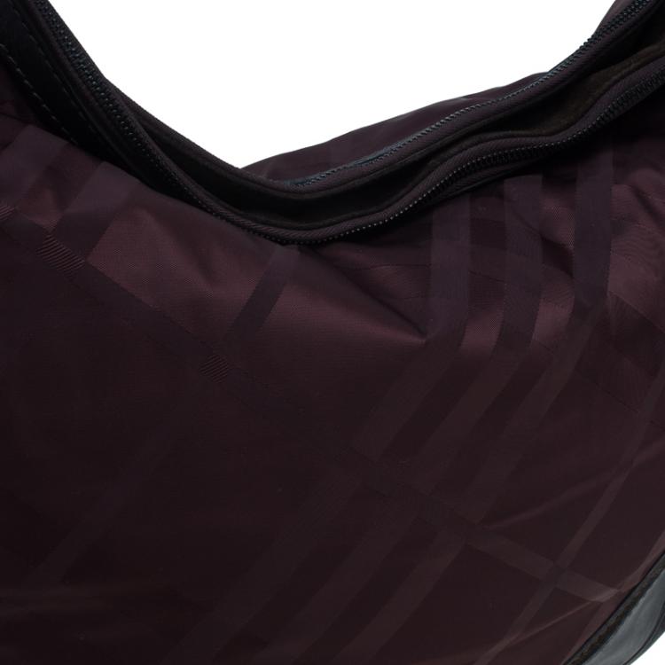 Pre Owned Burberry Burgundy Tonal Check Nylon Medium Maskell Hobo