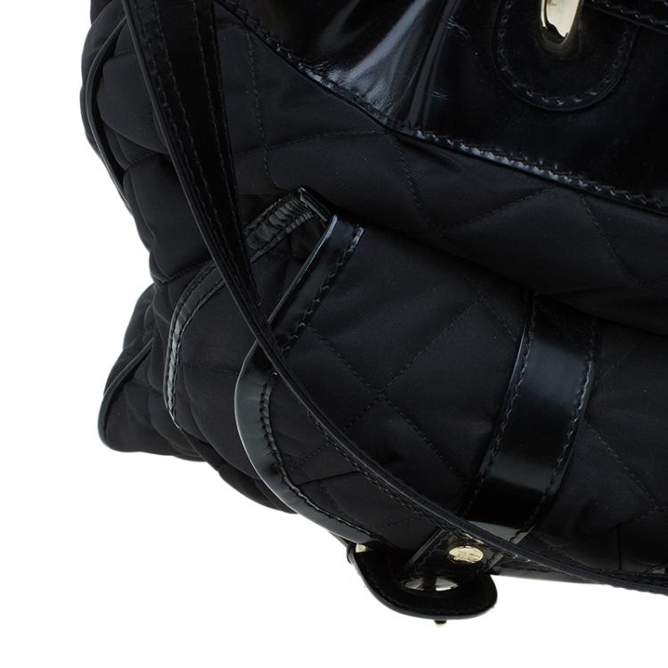 fordom Regn nominelt Burberry Black Quilted Nylon and Patent Leather Bromley Hobo Burberry | TLC