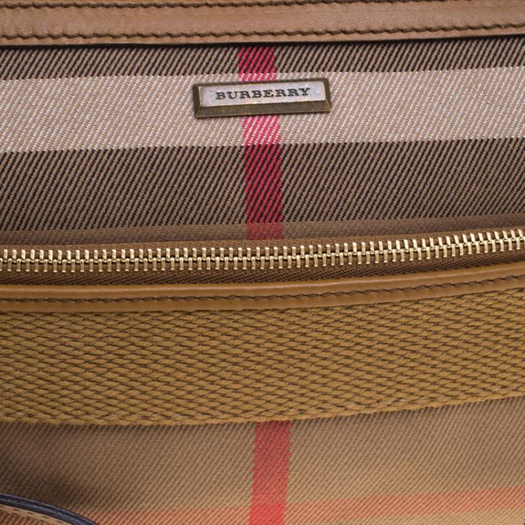 Pre Owned Burberry Beige/Brown House Check Fabric Wristlet Clutch