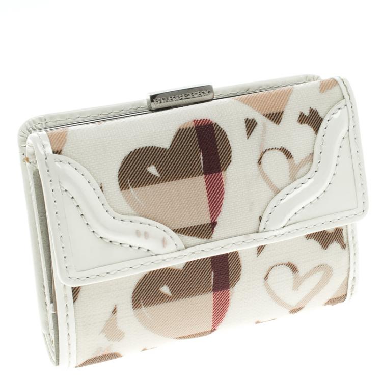Pre Owned Burberry Off White Nova Check Heart Compact Wallet
