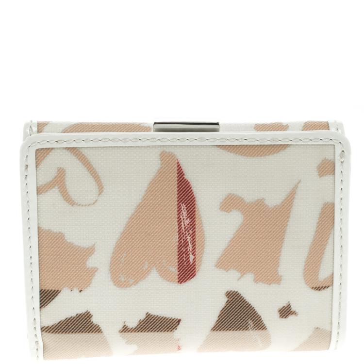 Pre Owned Burberry Off White Nova Check Heart Compact Wallet