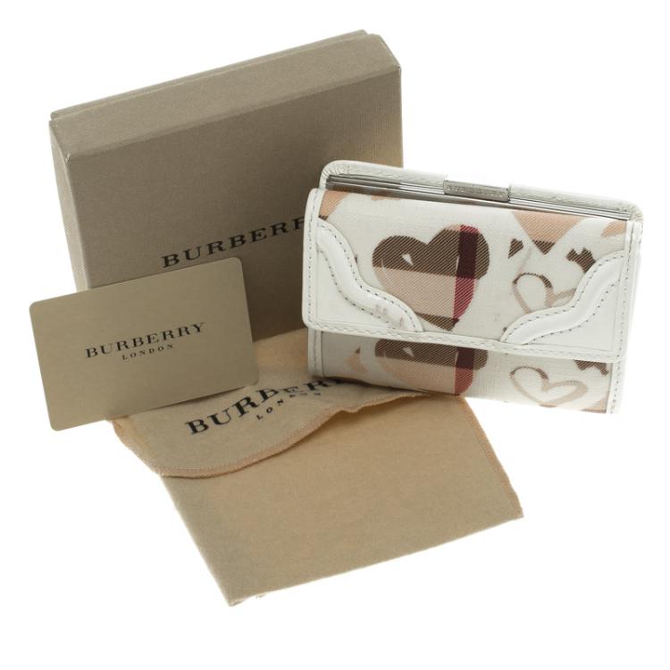 Pre Owned Burberry Off White Nova Check Heart Compact Wallet