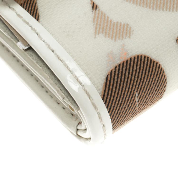 Pre Owned Burberry Off White Nova Check Heart Compact Wallet