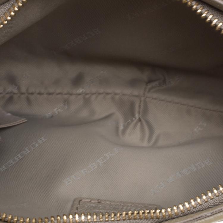 Pre Owned Burberry Beige Haymarket Check Clara Pochette