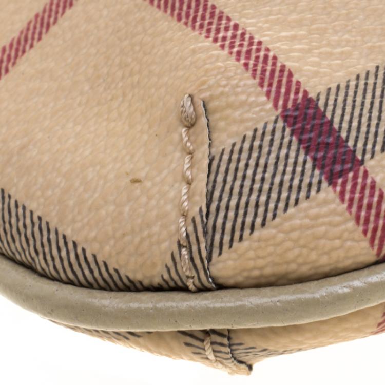 Pre Owned Burberry Beige Haymarket Check Clara Pochette