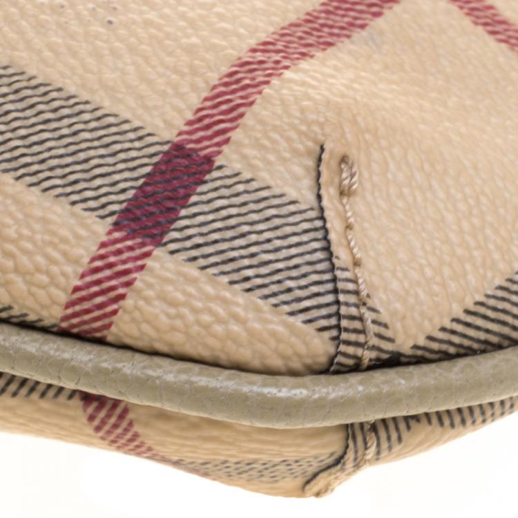 Pre Owned Burberry Beige Haymarket Check Clara Pochette