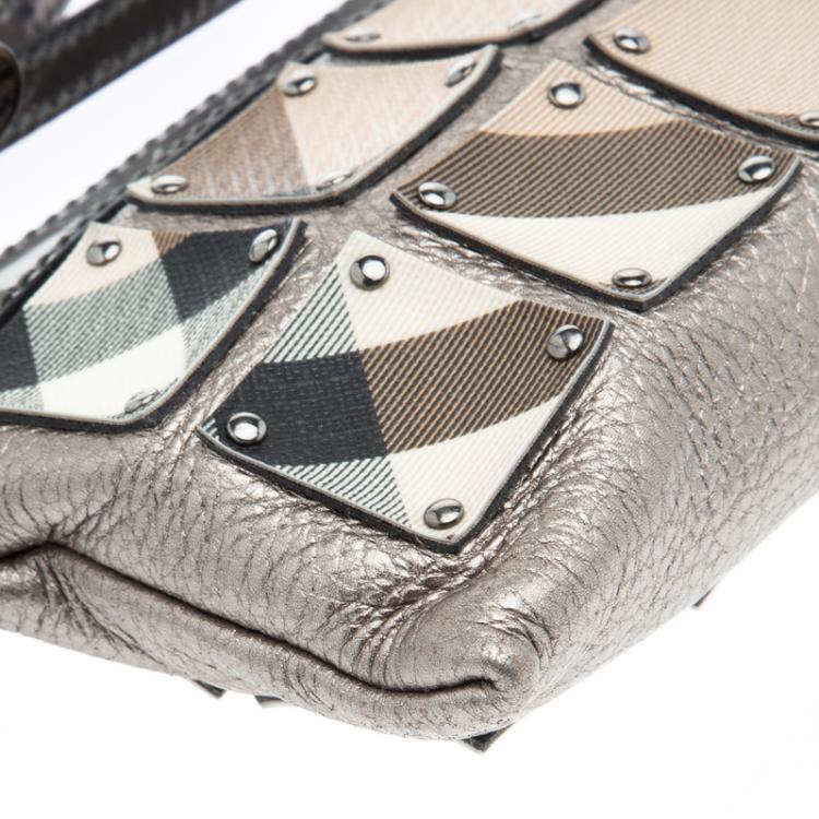 Pre Owned Burberry Metallic Silver Nova Check PVC and Leather Ashcombe Clutch