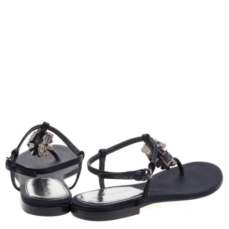 Pre Owned Burberry Black Embellished Satin Thong Sandals Size 40