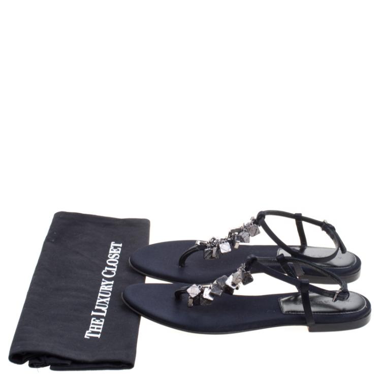 Pre Owned Burberry Black Embellished Satin Thong Sandals Size 40