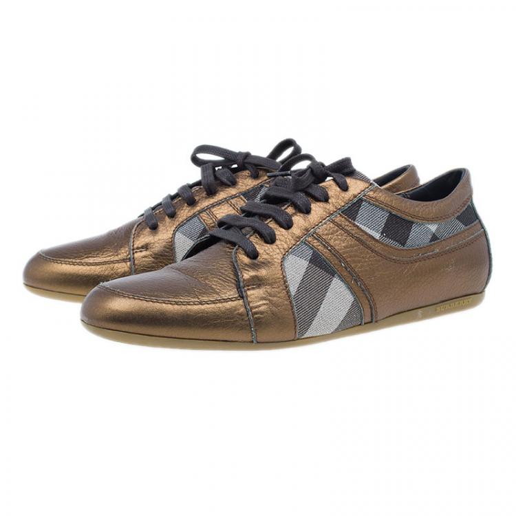 مملوكة مسبقًا Burberry Metallic Leather and Novacheck Canvas Sneakers Size 37