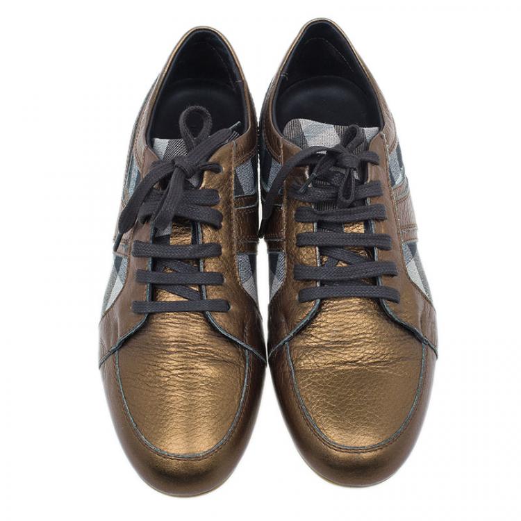 مملوكة مسبقًا Burberry Metallic Leather and Novacheck Canvas Sneakers Size 37