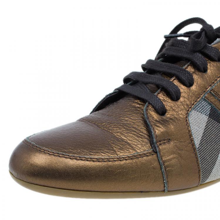 مملوكة مسبقًا Burberry Metallic Leather and Novacheck Canvas Sneakers Size 37