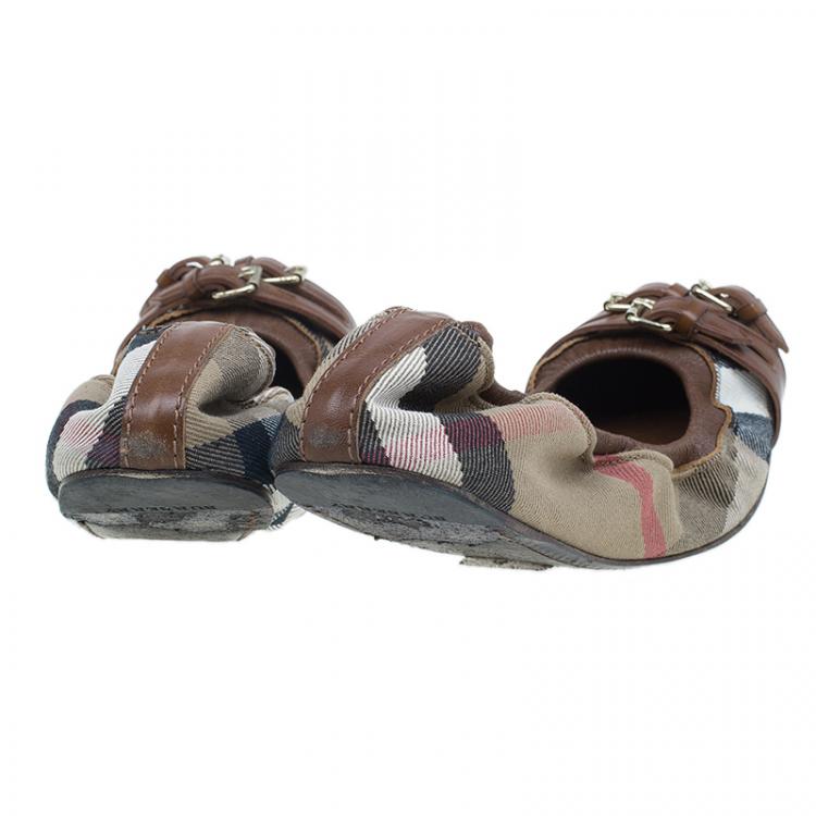 Pre Owned Burberry Novacheck Canvas and Leather Buckle Ballet Flats Size 39