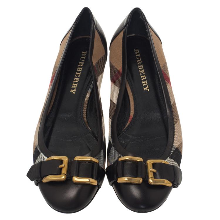 Pre Owned Burberry Novacheck Canvas and Leather Buckle Detail Ballet Flats Size 39