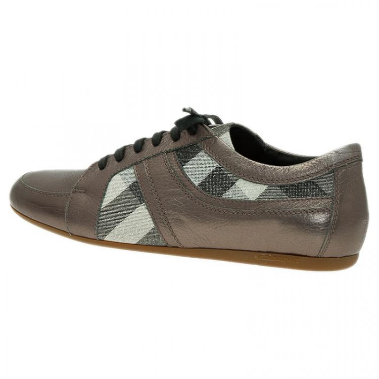 Pre Owned Burberry Metallic Leather and Novacheck Canvas Sneakers Size 37