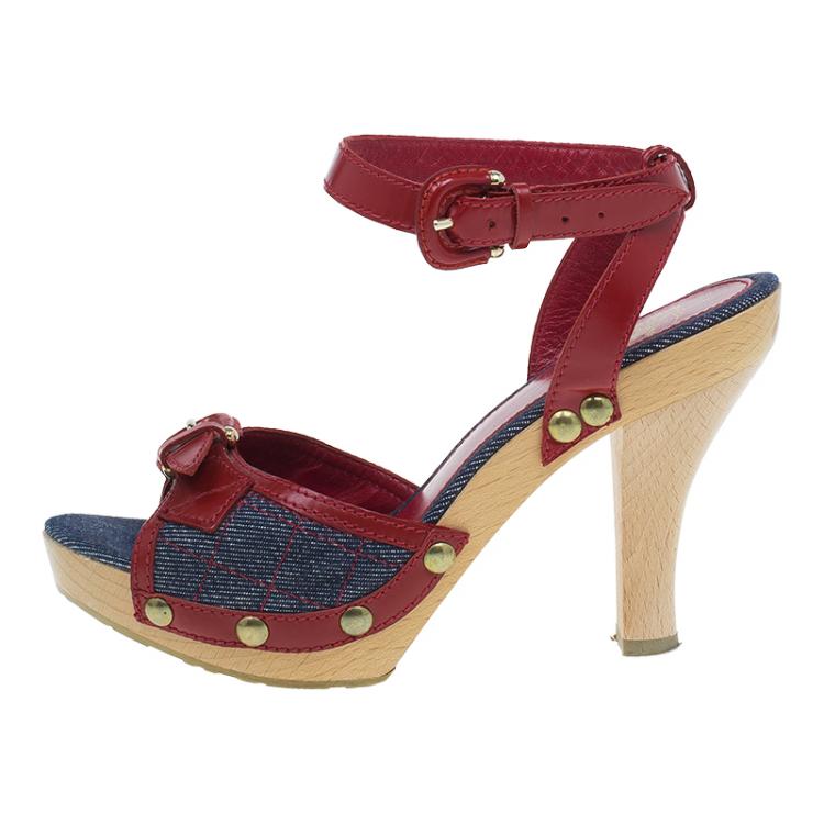Pre Owned Burberry Red Leather and Denim Buckle Detail Sandals Size 36