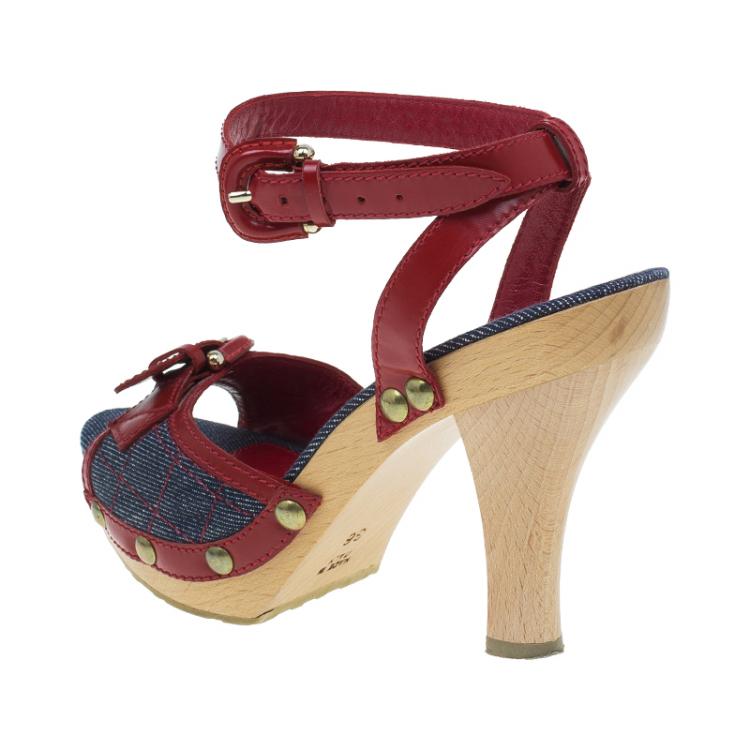 Pre Owned Burberry Red Leather and Denim Buckle Detail Sandals Size 36