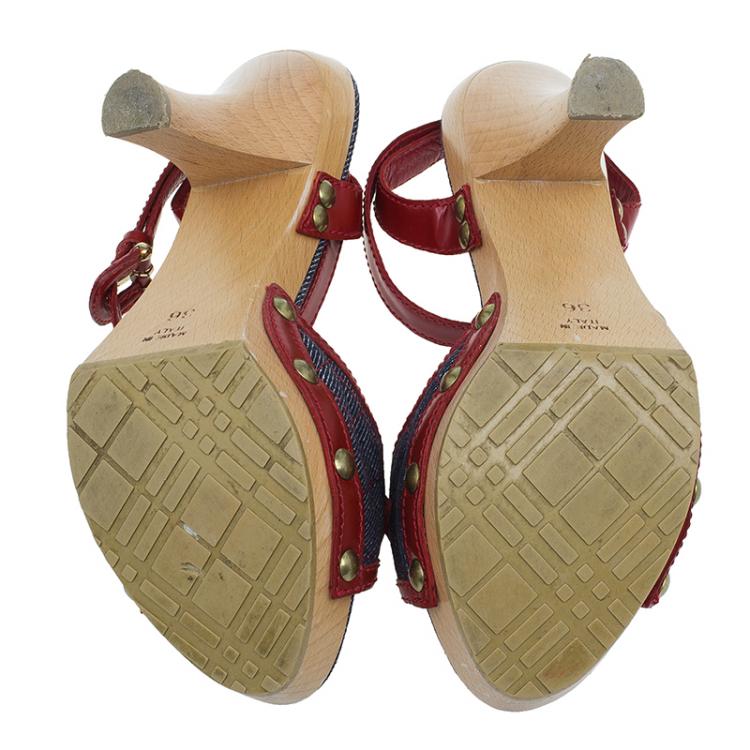 Pre Owned Burberry Red Leather and Denim Buckle Detail Sandals Size 36