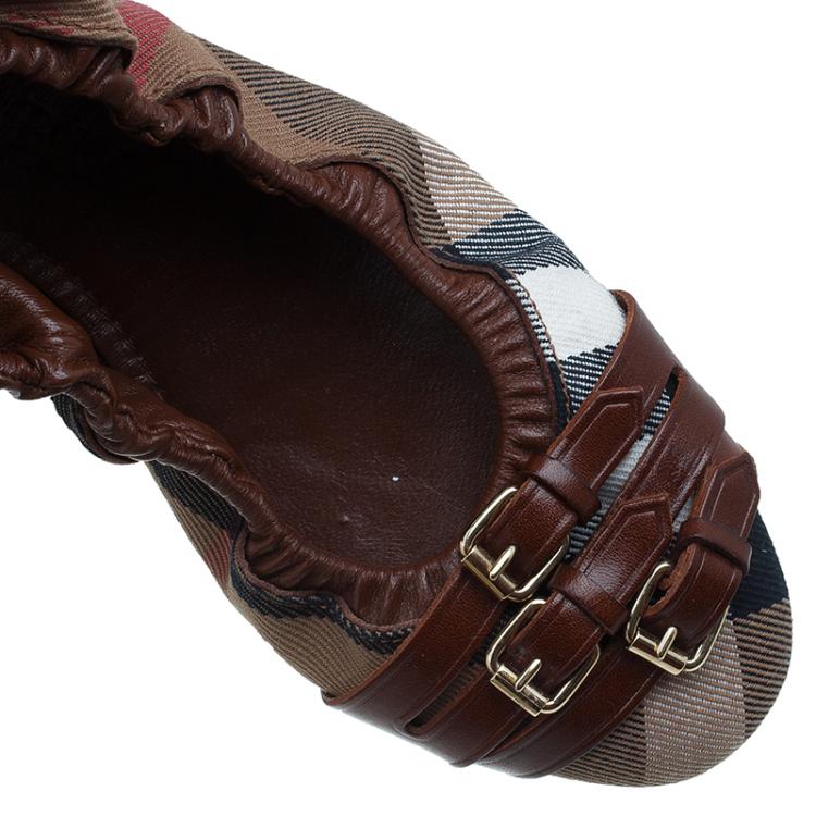 Pre Owned Burberry Novacheck Canvas and Leather Buckle Ballet Flats Size 39