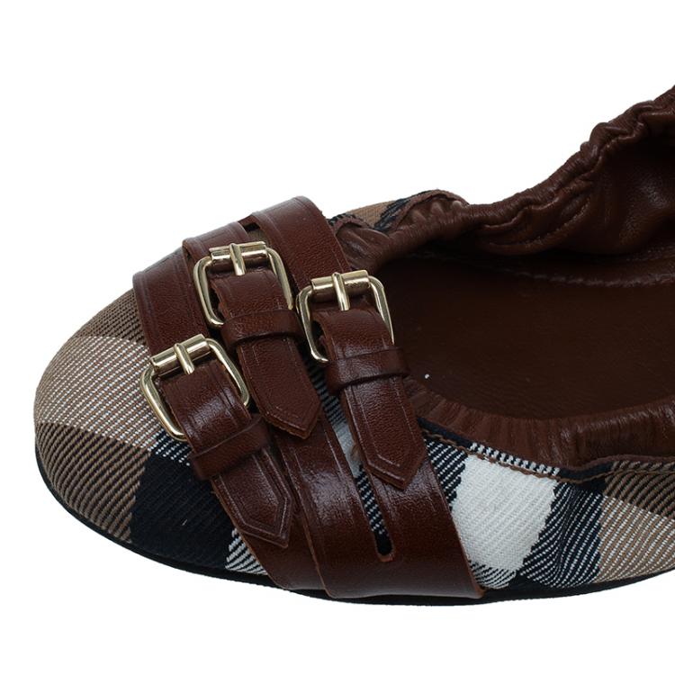 Pre Owned Burberry Novacheck Canvas and Leather Buckle Ballet Flats Size 39