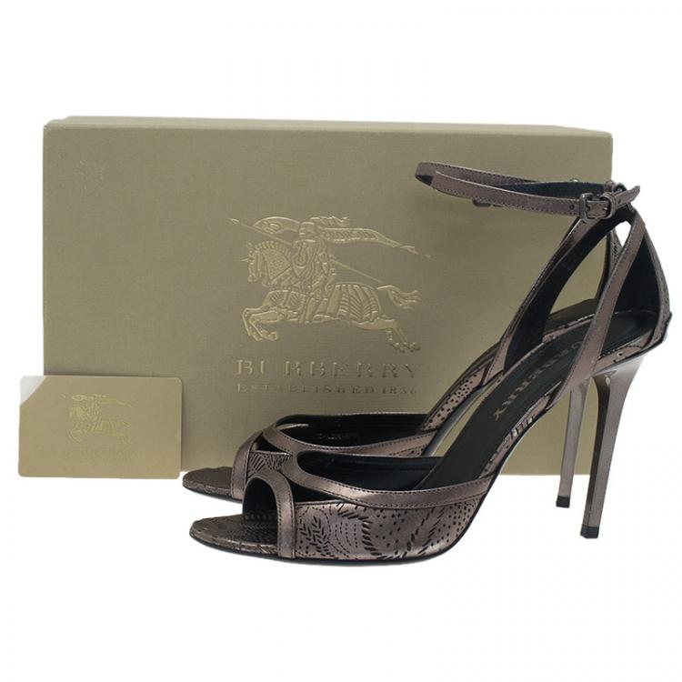 Pre Owned Burberry Metallic Grey Perforated Leather Ankle Strap Sandals  Size 39