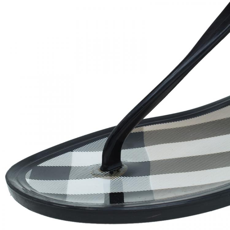 Pre Owned Burberry Black Rubber Novacheck Thong Ankle Strap Sandals Size 38
