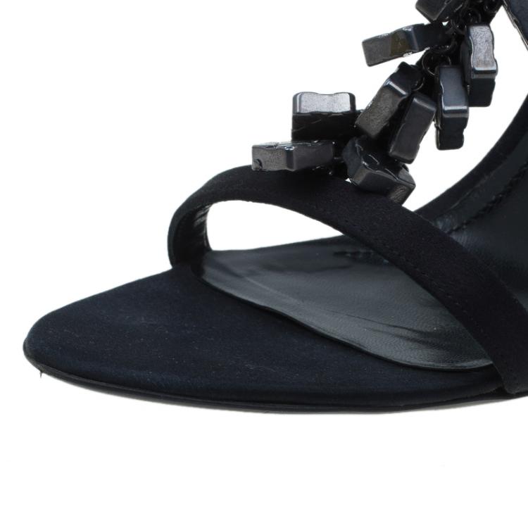 Pre Owned Burberry Black Satin Charm T Strap Sandals Size 39