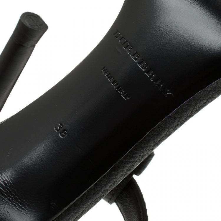 Pre Owned Burberry Black Leather and Novacheck Detail T-Strap Sandals Size 38