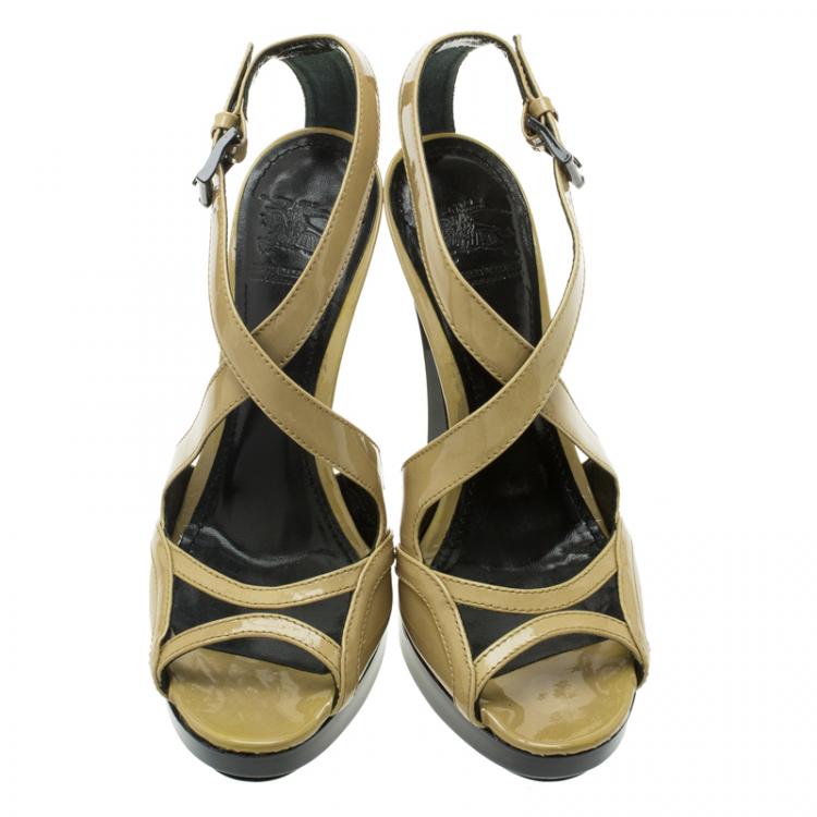 Pre Owned Burberry Beige Patent Criss Cross Strappy Platform Sandals Size 36