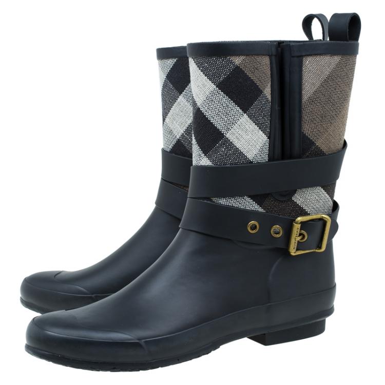 Pre Owned Burberry Black NovaCheck Detail Belted Rain Boots Size 38