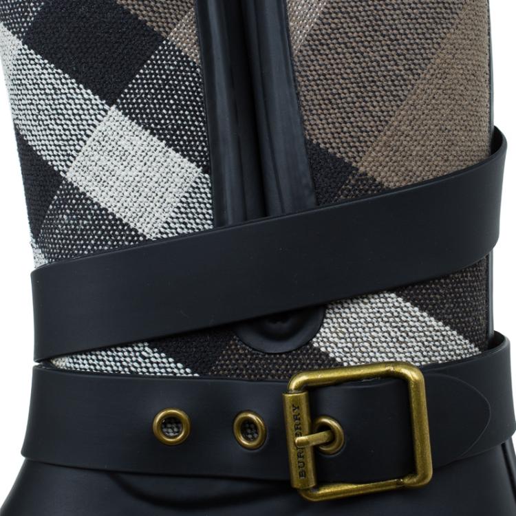 Pre Owned Burberry Black NovaCheck Detail Belted Rain Boots Size 38