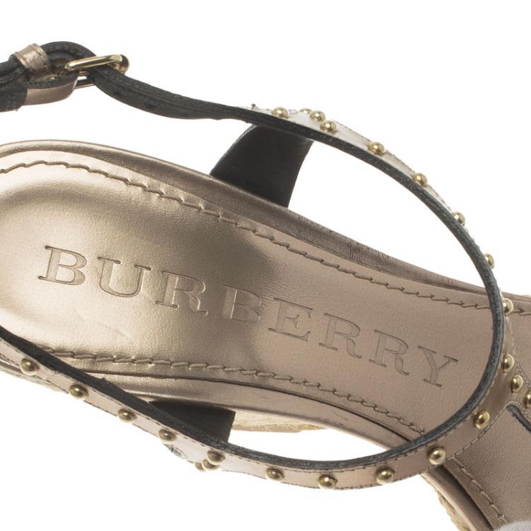 Pre Owned Burberry Brown Novacheck Fabric and Leather Gold Studded T Strap Espadrille Wedge Sandals Size 39