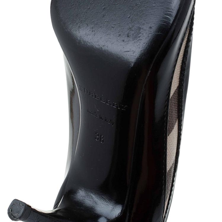 Pre Owned Burberry Black Patent Leather and Canvas Buckle Pumps Size 36