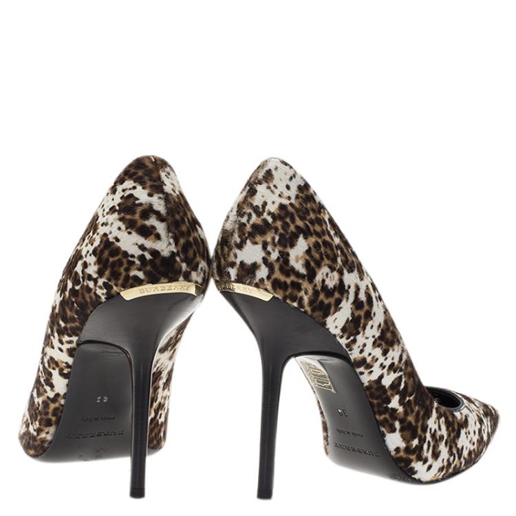 Pre Owned  Burberry Pony Hair Collins Pointed Toe Pumps Size 38