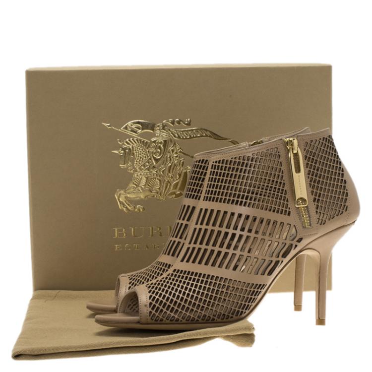 Pre Owned Burberry Beige Cutout Leather Baynton Open Toe Ankle Boots Size 38.5