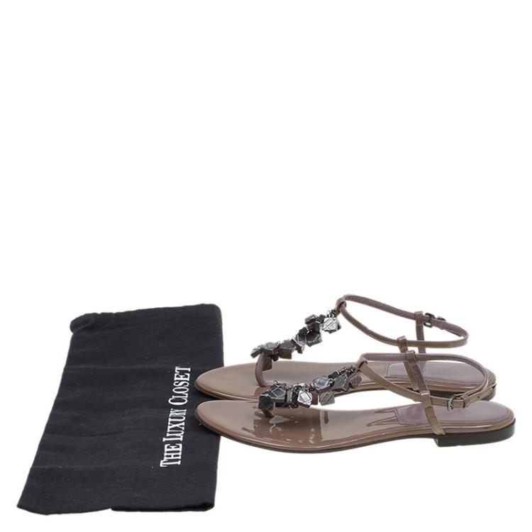 Pre Owned Burberry Brown Patent Embellished Leather Thong Sandals Size 39