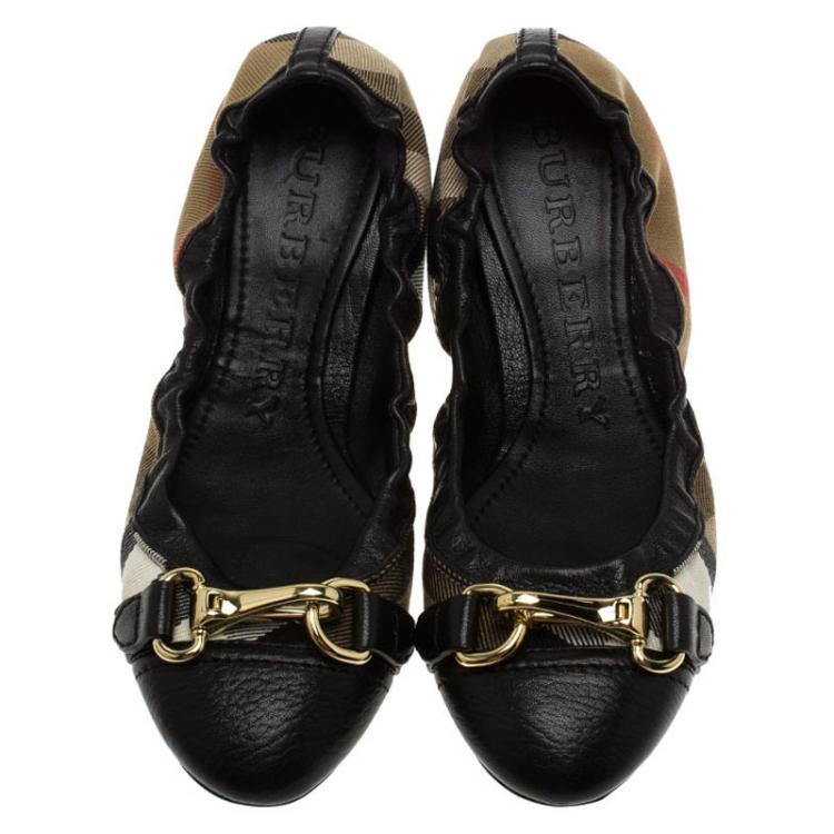 Pre Owned Burberry Beige Nova Check Canvas and Black Leather Shipley Ballerina Flats Size 37.5
