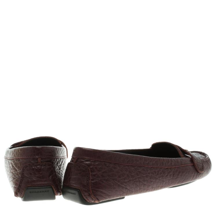 Pre Owned Burberry Burgundy Leather Signature Loafers Size 38