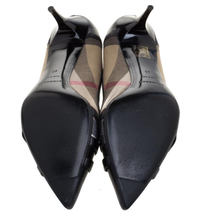 Pre Owned Burberry Black Leather And Nova Check Canvas Pointed Toe Buckle Pumps Size 40