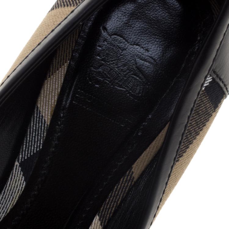 Pre Owned Burberry Black Leather And Nova Check Canvas Pointed Toe Buckle Pumps Size 40