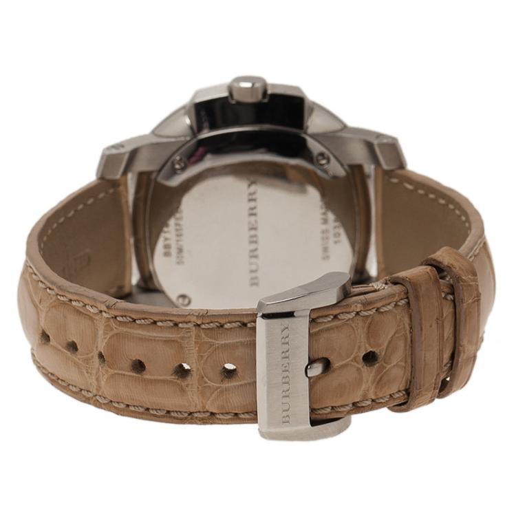 Pre Owned Burberry Cream Stainless Steel Diamonds Britain Women's Wristwatch 38MM
