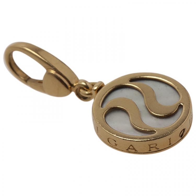 Pre Owned Bvlgari Optical Illusion Mother Of Pearl Yellow Gold Charm