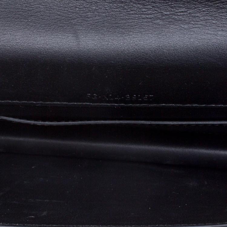 مملوكة مسبقًا Bvlgari Black Leather Forever Crossbody Bag